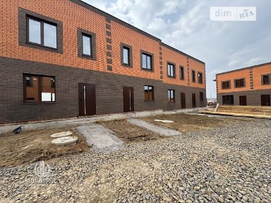 Продаж 2 поверхового таунхауса з ділянкою на 1.5 сотки, 75 кв. м, 2 кімнати, на пров. Світлий • ID 32941040