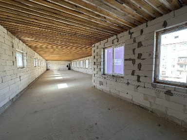 Продам отдельно стоящие здание S-568м2. в центре Харькова