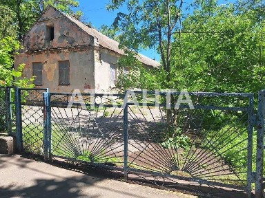 Продажа здания с территорией. код 480631