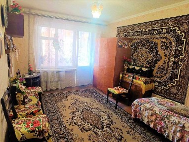 Задається 2 кімнатна квартира вул. Паркова буд. 38