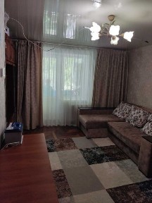 Продаю 3 кімнатну 1 поверх поряд Голосіівський суд вул Виставкова ВДНХ