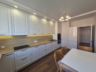 Продам 3-х кімн. з супер ремонтом. Вид на море