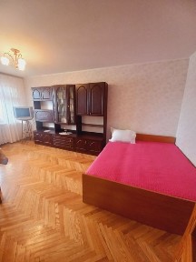 Здається 2 кімнатна квартира Урожай