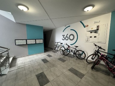 Продаж великої однокімнатної квартири в престижному будинку ЖК360 (дизайн-проект у подарунок! )