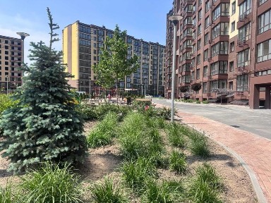 Простора 1 кімнатна 45 м2, район Масани, індивідуальне опалення
