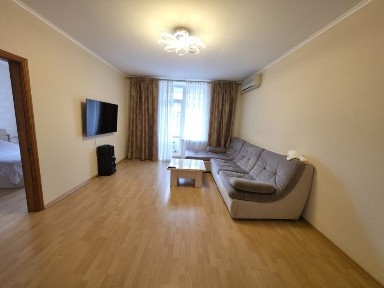 Продажа шикарной старинки 3к, Независимости (титова)