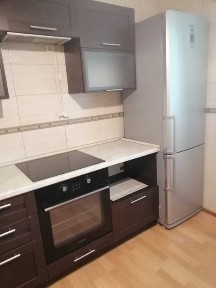 Оренда квартири вул. Милославська 8 / ГЕНЕРАТОР