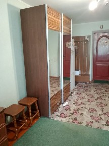 Продається гуртожиток на Польовій.