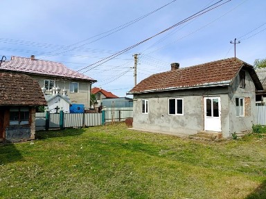 Продаж господарства у Кадубівцях ( Чернівецька обл)