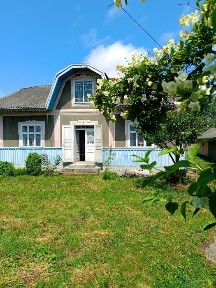 Продаж будинку 80 м² з господарськими спорудами та ділянкою 25 соток - с. Брусниця