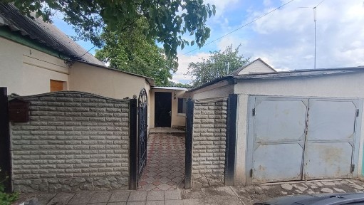 Продаж будинку, Чугуїв. Найкраща пропозиція.