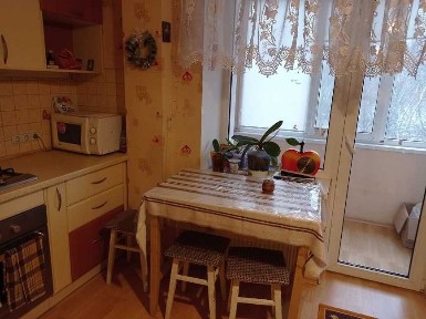 2-х кімнатна квартира вул. Грушевського. центр. Меблі, техніка