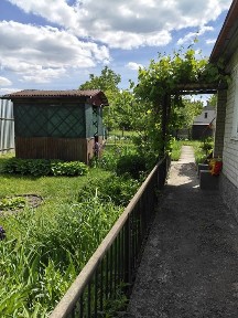 Продаж 2 поверхового будинку