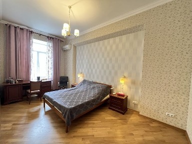 Київ, Шевченківський, Саксаганського 129б