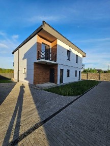 Ужгород продаж будинку дуплексу є відновлення, є оселя