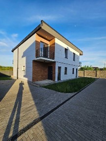 Ужгород продаж будинку дуплексу є відновлення, є оселя