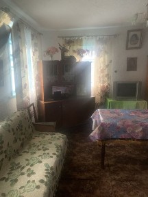 Будинок в селі Кароліна, є відео огляд