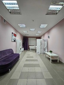 Продам Комерційне приміщення, Центр Ратуша