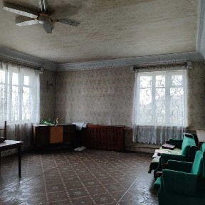 Продаётся в с. Усатово большой 2-х этажный дом.