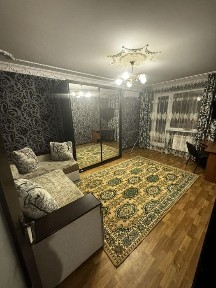 Продам квартиру возле метро героев труда
