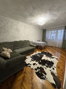 10000 грн Оренда 2 кім кв вул Запорізького козацтва 2/9