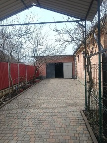 Продам дом на улице Матросова, (Б. Балка).
