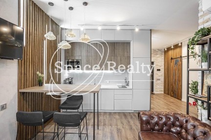 ЖК <a href='/newbuilding/5386/view/zk-chicago-central-house'>Chicago Central House</a> 2к квартира 48м2 вул. Антоновича 44 Генератор