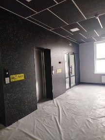 Продам срочно помещение в бизнес центре Акварель 8