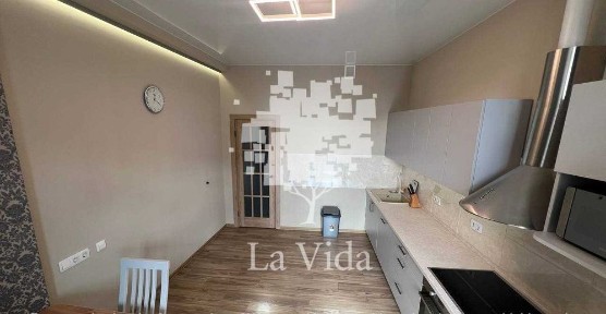 Продам 1-кімн. Маккейна Джона вул. 28а, 56 м. кв. ЖК <a href='/newbuilding/5409/view/zk-cardinal'>Cardinal</a>