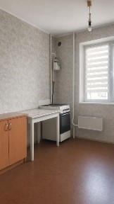 Продам 3к квартиру, Героїв Крут, 5 поверх, ідеальне розташування