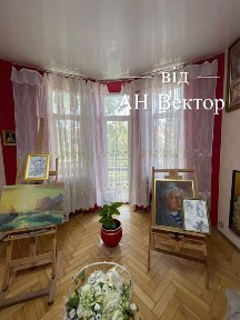 Продам 3 комнатную квартиру 100 м2 Центр м. Университет ул. Мироносицкая