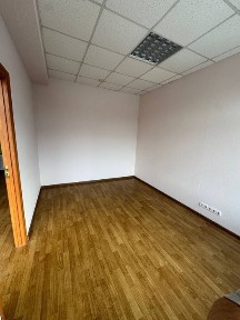 Кабінет в оренду Площа Шевченка, Мінський масив