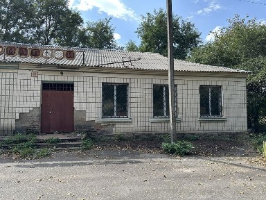 Продаж комерційного приміщення + ДІЛЯНКА, с. Мізяківські Хутори