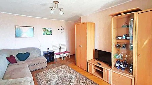 Здам 2-кімнатну квартиру в Оболонському районі, вул. Автозаводська, 11.