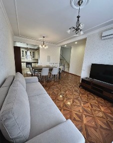Київ, Голосіївський, вул. Садова 1 Б