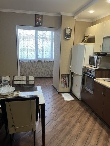 Здається 2-х кімн. квартира, метро Позняки, Харківська