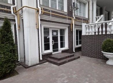 Київ, Солом'янський, вулиця Дмитра Луценка 8а