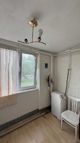 Продам 1/2 дома в Чугуеве, свой двор.
