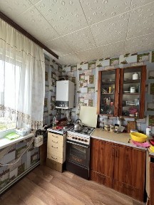 Ексклюзив. Продам простору 1шку з індивідуальним опаленням в Узині
