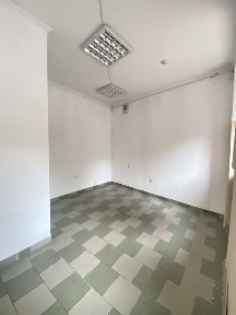 Оренда фасадного приміщення просп. Чорновола біля готелю Львів
