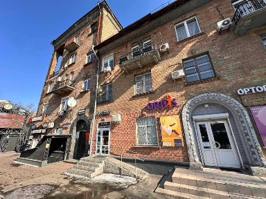 Київ, Печерський, вулиця Михайла Бойчука 1