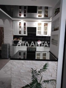 Квартира 3 комнаты в пгт. Хлебодарское с хорошим ремонтом