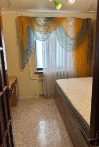 Продам 3-комнатную квартиру на Таирова. Кирпичный дом, ул. Королева.