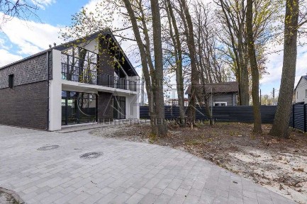 Продажа дома Крюковщина Гатное Закрытый КГ с охраной