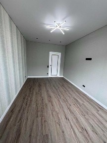 1к квартира з євроремонтом, новобудова, середній поверх, ПЕРЕУСТУПКА