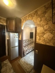 Київ, Науки просп., 98