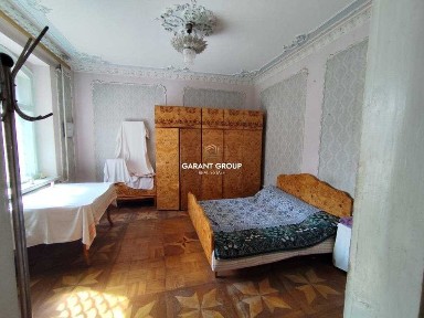 Просторий двоповерховий будинок біля моря | Київський район
