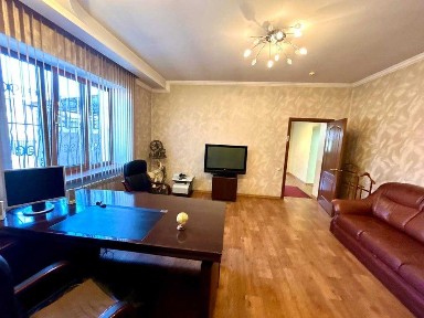 Двухэтажный дом у моря в с. Крыжановка, что в черте г. Одесса
