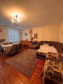 Продається великий двоповерховий будинок у Криничках. ЄВідновлення! V.M.