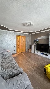 Квартира трьох кімнатна